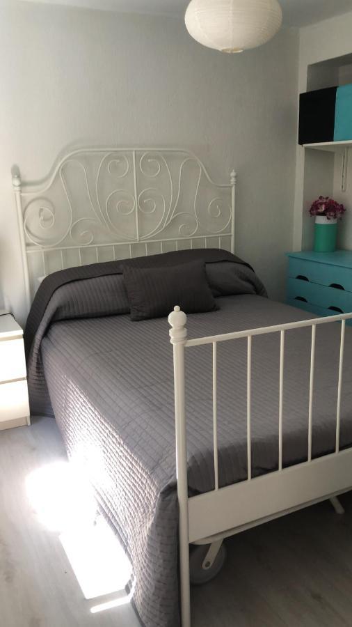 Apartamento 1 Dormitorio Y Salon Con Sofa Cama Bien Comunicado Con El Centro Севиля Екстериор снимка
