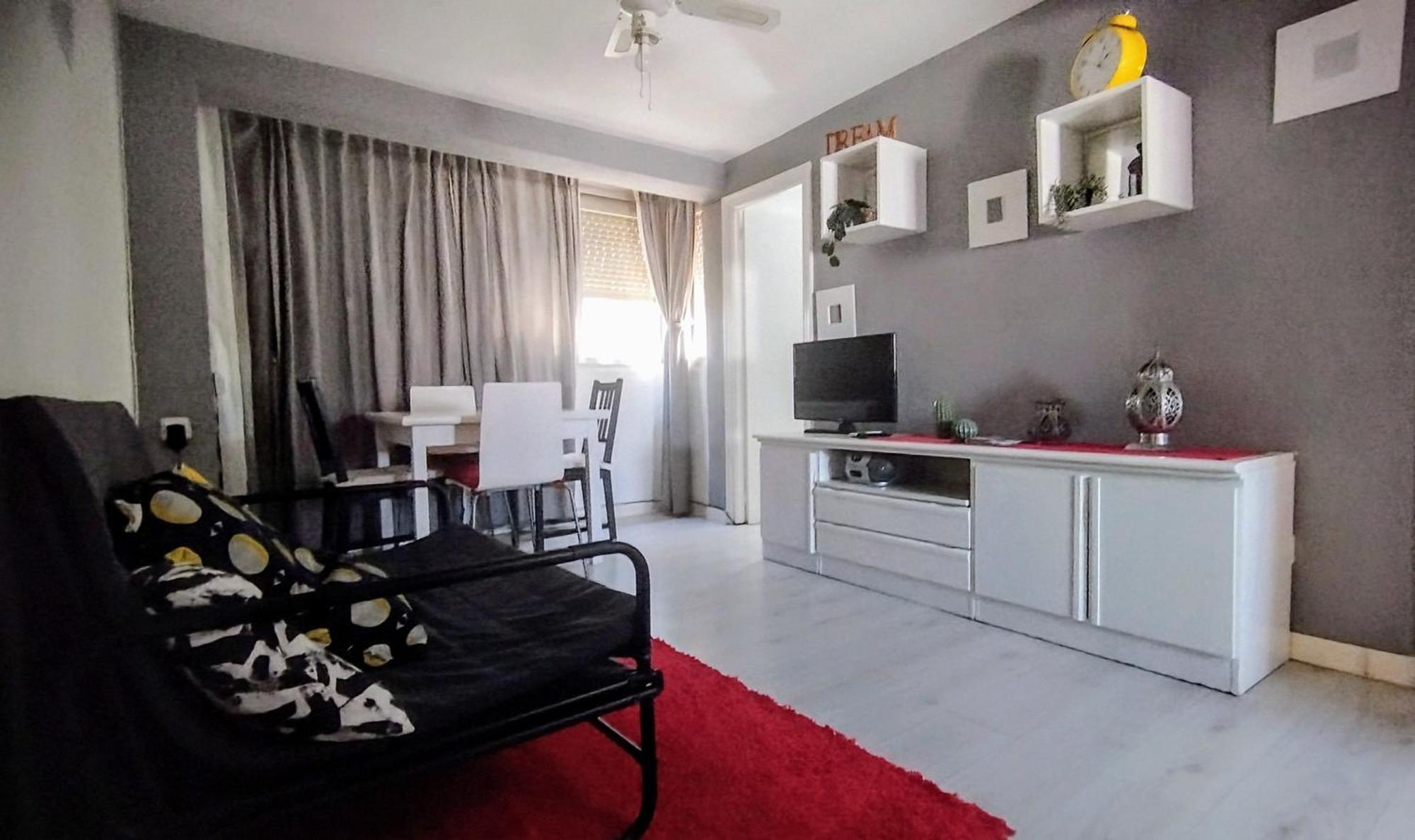 Apartamento 1 Dormitorio Y Salon Con Sofa Cama Bien Comunicado Con El Centro Севиля Екстериор снимка